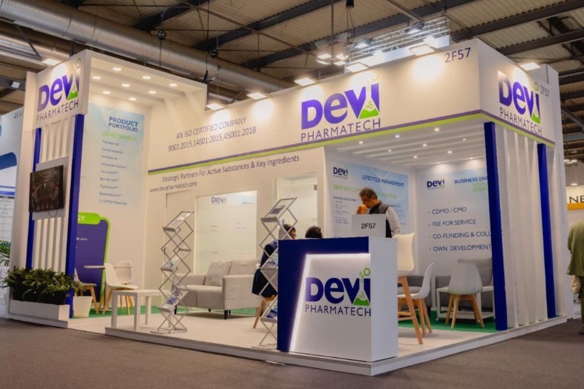 Custom Stall Fabrication